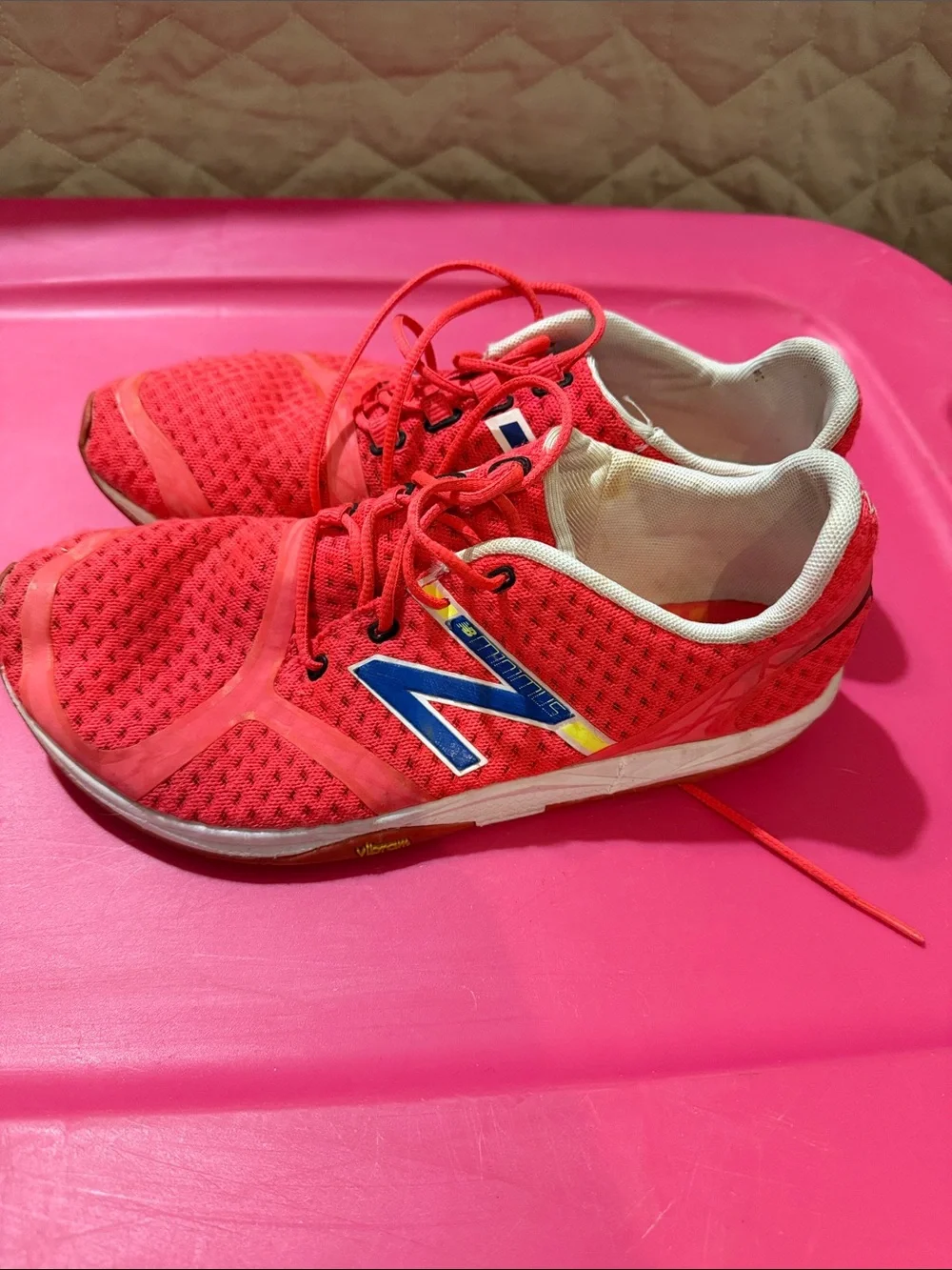 New balance women’s sneakers 8.5